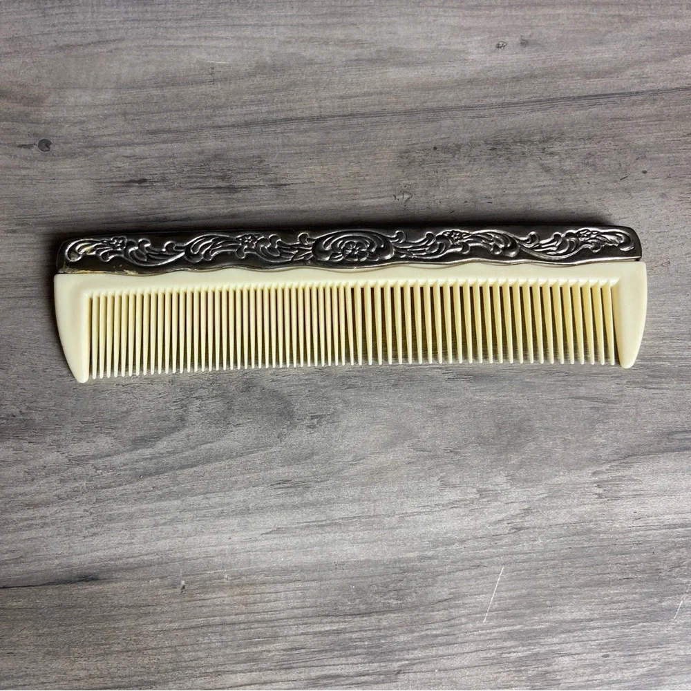 Vintage Ornate Embossed Silver Plate Victorian Early‎ Plastic Hair Comb Vanity